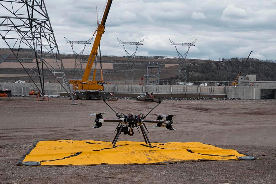Drone landing on a yellow target 